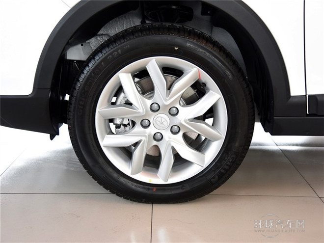 2015款 1.5L 手動豪華智能尊享版