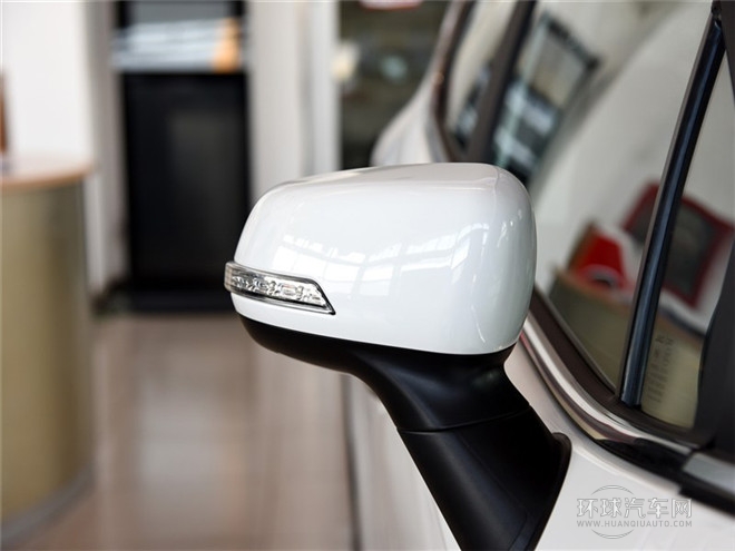 2015款 1.5L 手動豪華智能尊享版