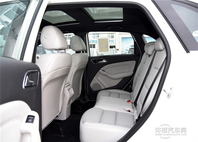 2015款 B 200 動感型