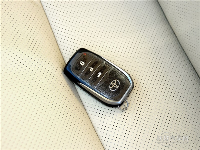 2015款 2.5G 豪華導(dǎo)航版