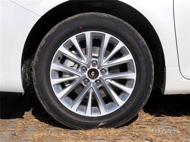 2015款 2.5G 豪華導(dǎo)航版