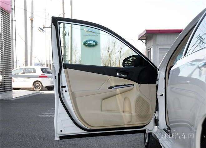 2015款 2.5G 豪華導(dǎo)航版