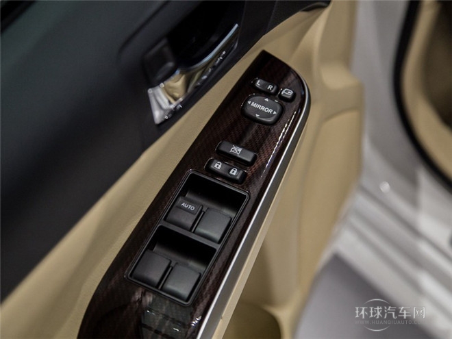 2015款 2.5HG 豪華導(dǎo)航版