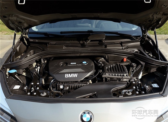 2015款 218i 運動設(shè)計套裝