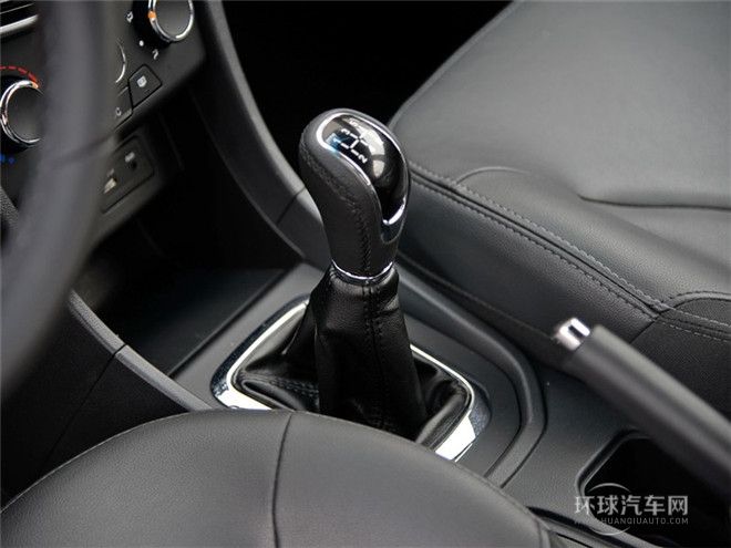 2015款 1.5L 手動夠型版