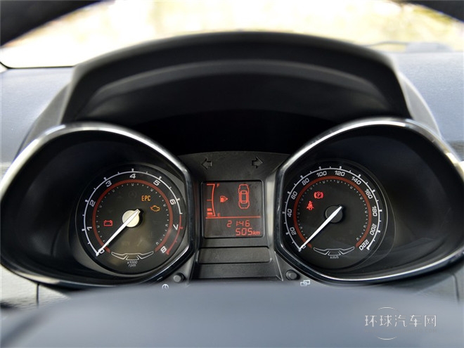 2015款 1.5L 手動(dòng)夠炫版