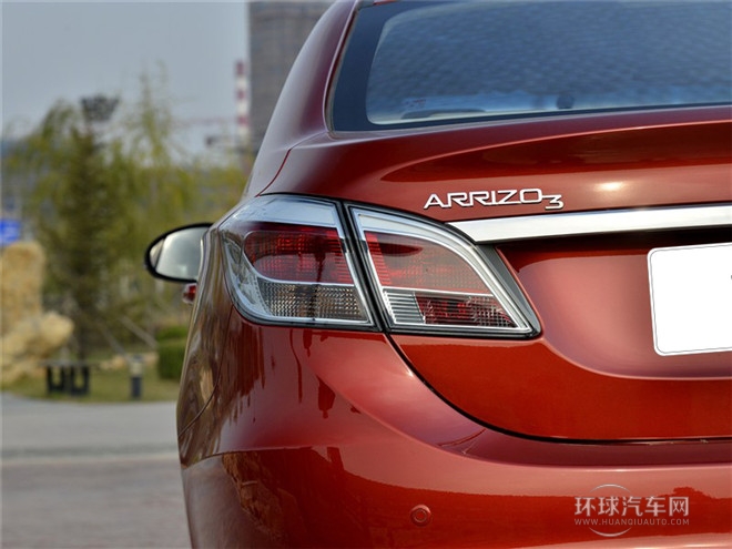 2015款 1.5L 手動夠炫版