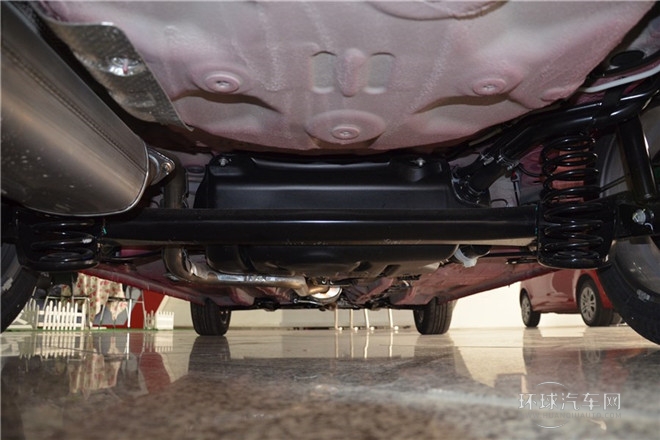 2015款 1.5L 自動夠型版