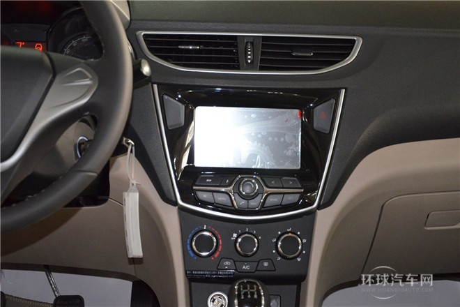 2015款 1.5L 自動夠型版