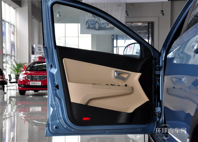 2014款 兩廂 1.5L 手動新青年版