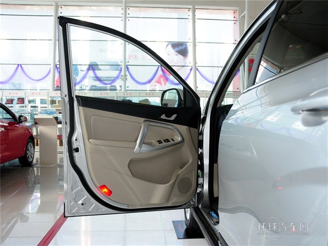 2014款 2.0L 手動智云版