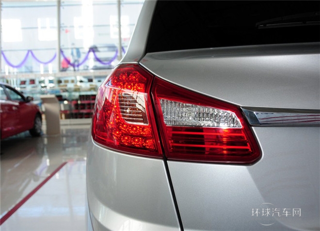 2014款 2.0L 手動(dòng)智云版