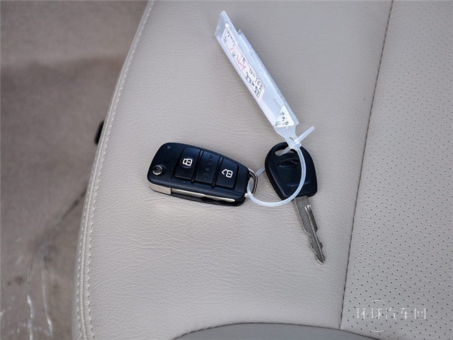 2014款 1.6L CVT風尚版