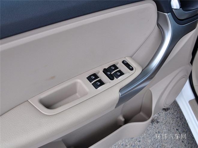 2014款 1.6L CVT風尚版