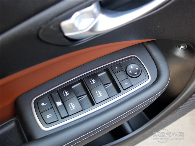 2015款 1.4T 自動夜型者版