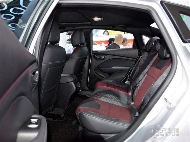 2015款 1.4T 自動(dòng)夜型者版