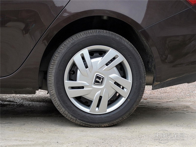 2014款 榮耀導航版 1.8T 自動旗艦型