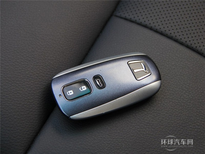 2014款 榮耀導航版 1.8T 自動尊貴型