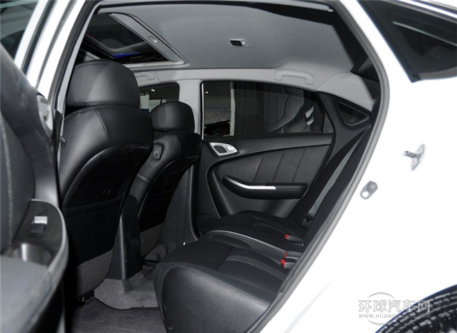 2015款 舞動限量版 1.8T 自動豪華型