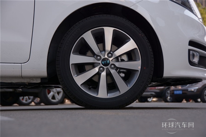 2015款 三廂 1.4L AT Premium