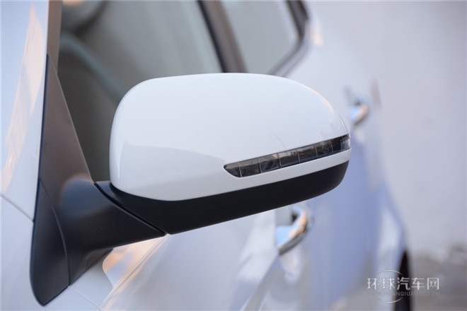 2015款 三廂 1.4L AT Premium