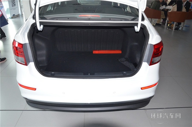 2015款 三廂 1.4L MT GL