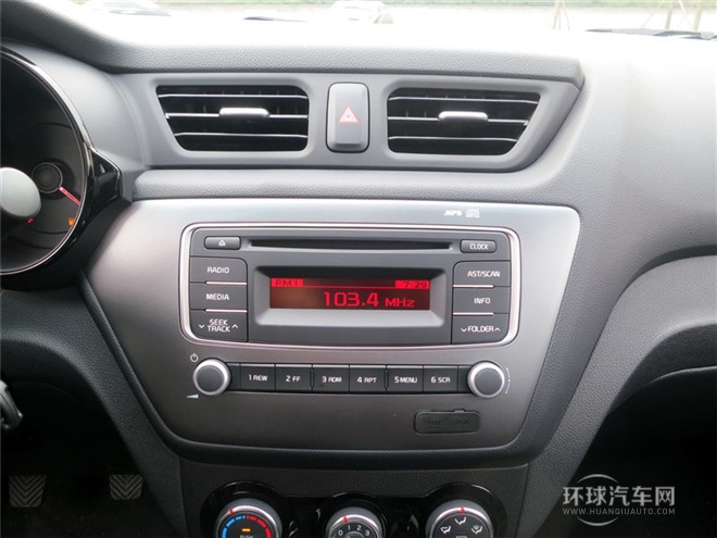 2015款 三廂 1.4L MT TOP