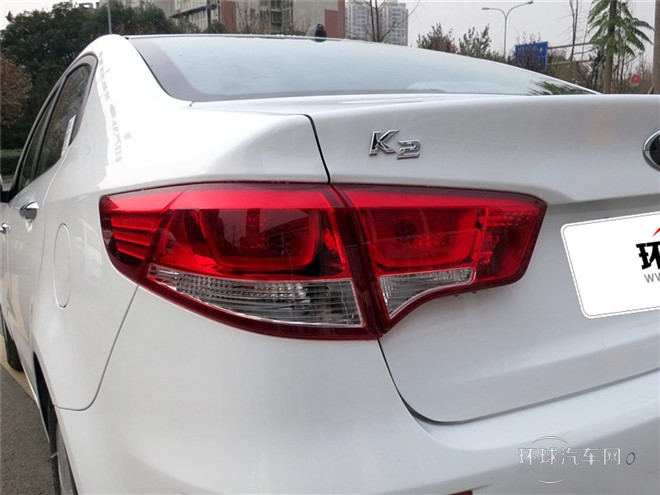 2015款 三廂 1.4L MT TOP