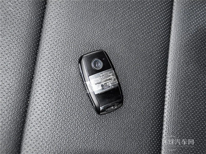 2014款 1.6L 自動DLX