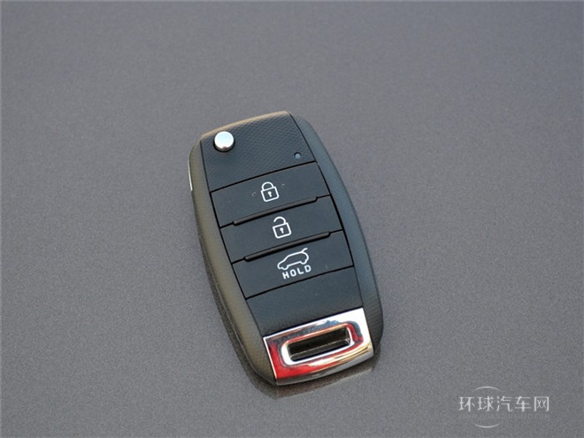 2015款 2.0L 手動(dòng)兩驅(qū)版GL