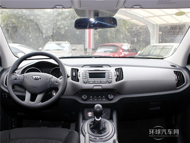 2015款 2.0L 手動(dòng)兩驅(qū)版GL