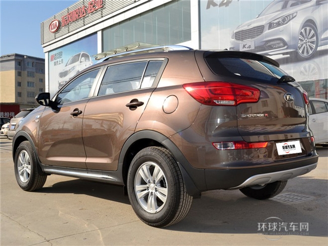 2015款 2.0L 手動兩驅版GL