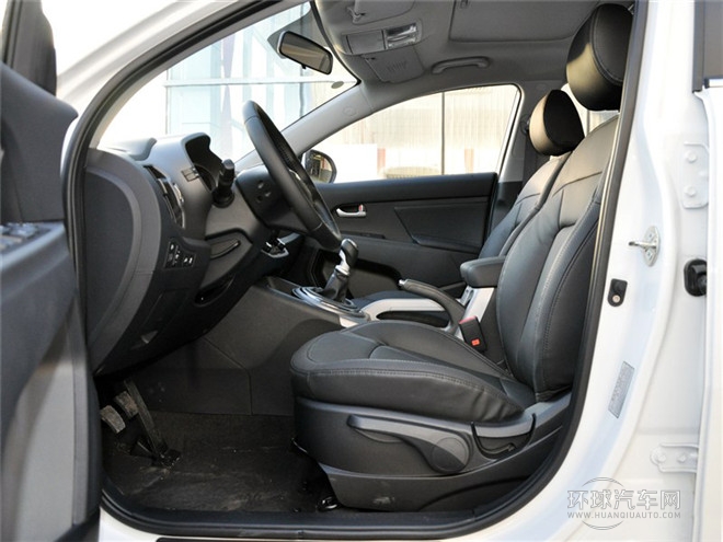 2015款 2.0L 手動兩驅版GLS