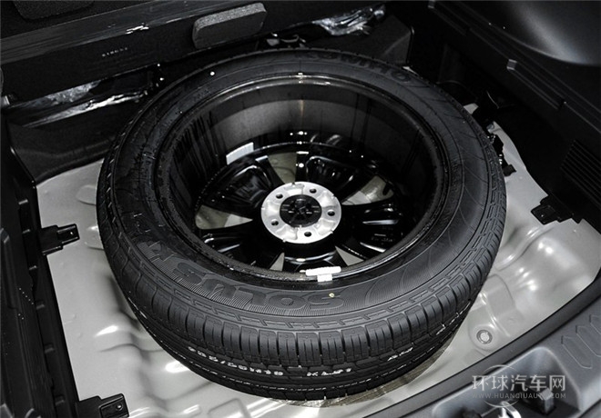 2015款 2.0L 自動兩驅版DLX