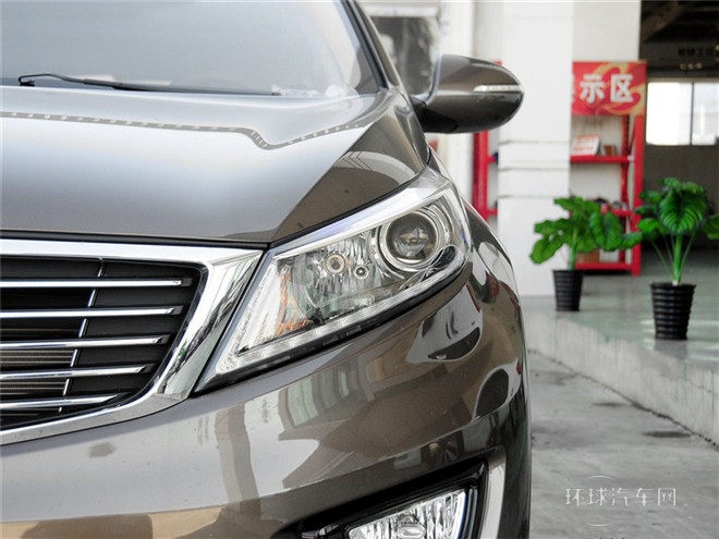 2015款 2.0L 自動兩驅版DLX