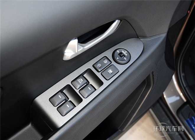 2015款 2.0L 自動(dòng)兩驅(qū)版GL