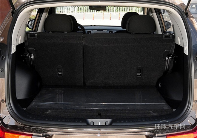 2015款 2.0L 自動兩驅版GL