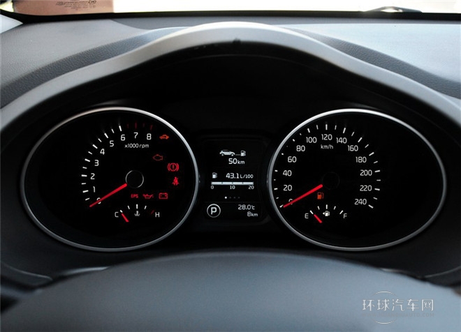 2015款 2.0L 自動兩驅版GL