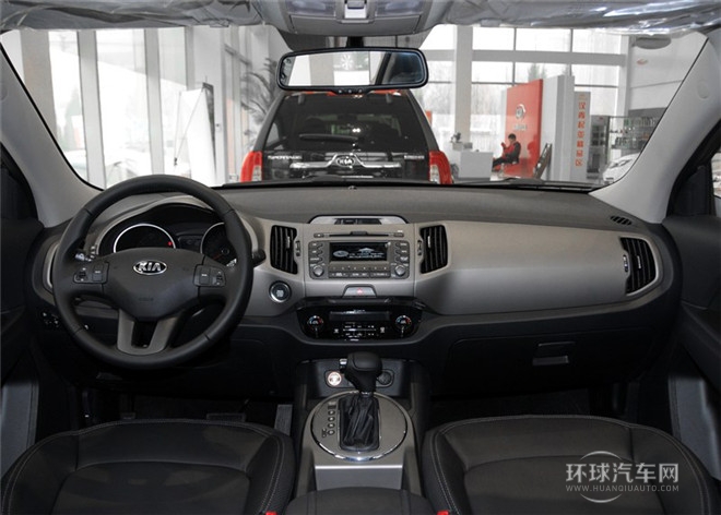 2015款 2.0L 自動兩驅版GLS