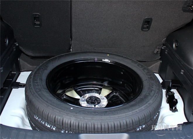 2015款 2.0L 自動兩驅版Premium