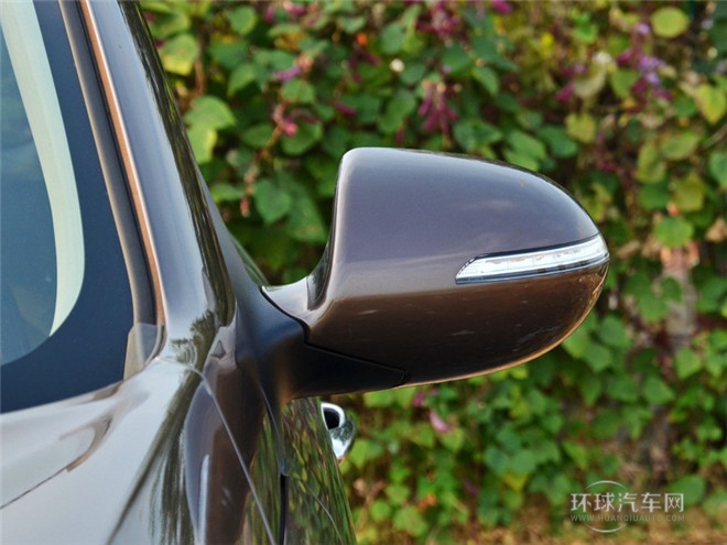 2015款 2.0L 自動四驅版GLS