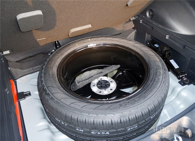 2015款 2.4L 自動四驅版Premium