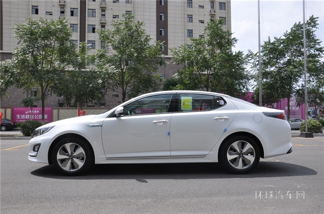 2014款 2.0L Hybrid 豪華版