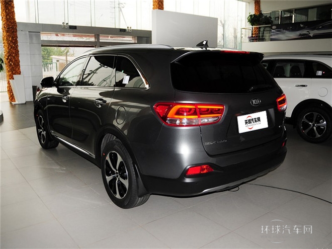 索蘭托L 2.4L GDI 汽油4WD尊貴版 7座