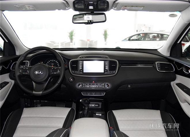 索蘭托L 2.4L GDI 汽油4WD精英版 5座