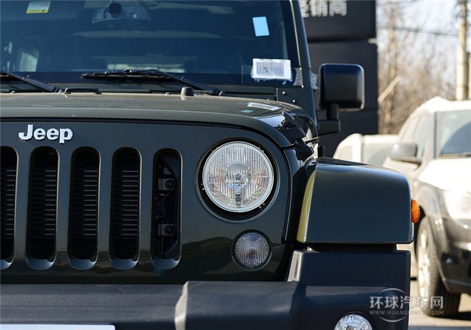 2015款 3.6L 四門版 Sahara