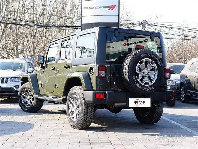 2015款 3.6L 四門版 Sahara