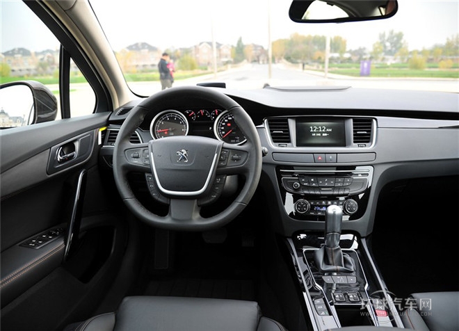 2015款 1.8THP 自動(dòng)致尊版