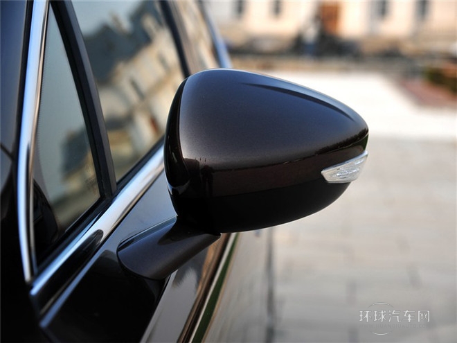 2015款 1.8THP 自動致尊版