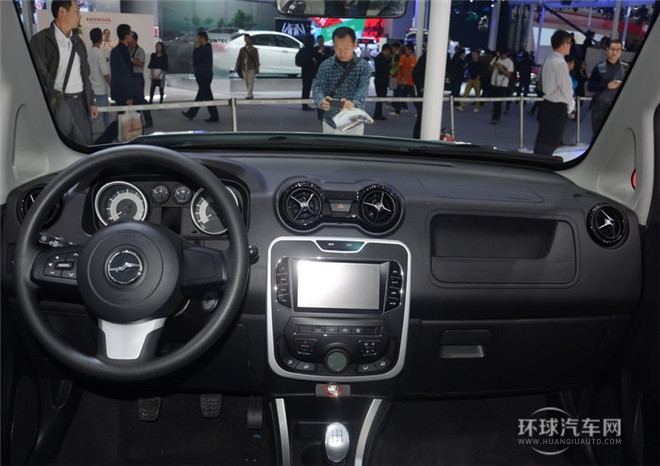 2015款 1.5L 舒適版